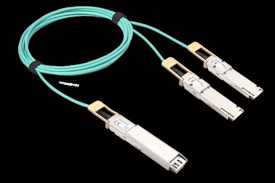 OSFP 800G به QSFP112 2 x 400G AOC برای توابع تشخیصی دیجیتال